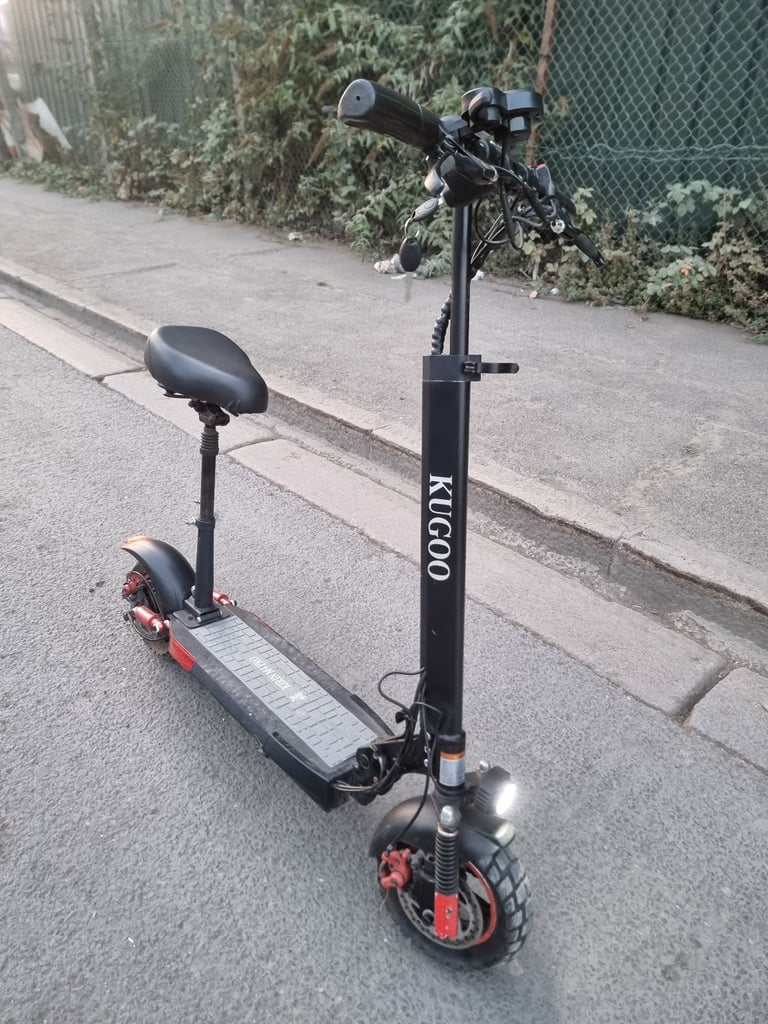 Kukurin kugoo electric scooter