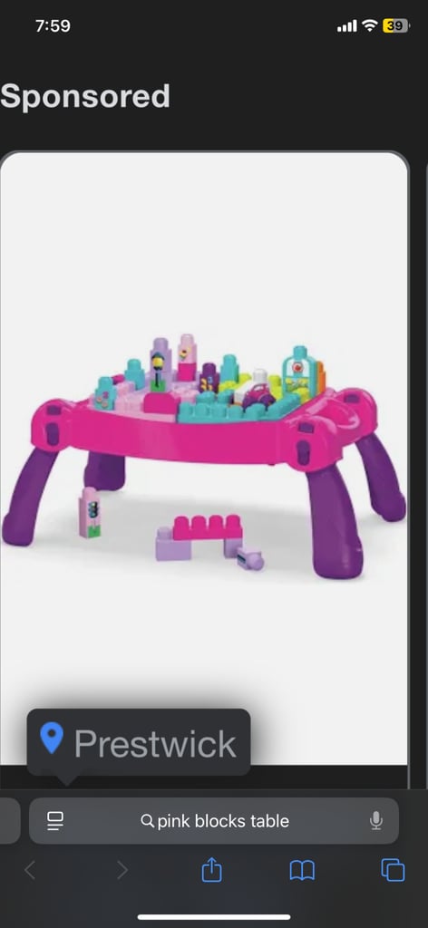 Kids block table and blocks to go with it 
