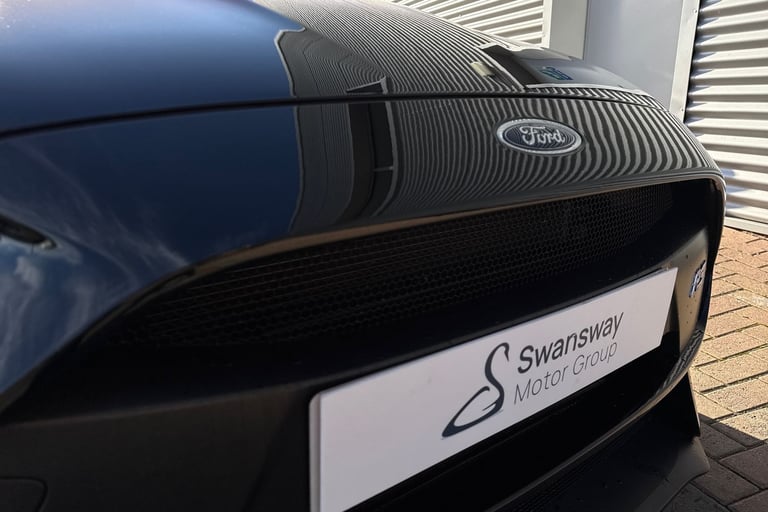 2018 Ford Focus 2.3T EcoBoost RS Hatchback 5dr Petrol Manual AWD Euro 6 (s/s) (350 ps) Hatchback ...