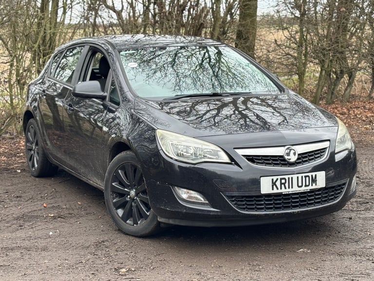 image for 2011 Vauxhall Astra 1.7 CDTi 16V ecoFLEX Exclusiv 5dr HATCHBACK Diesel Manual