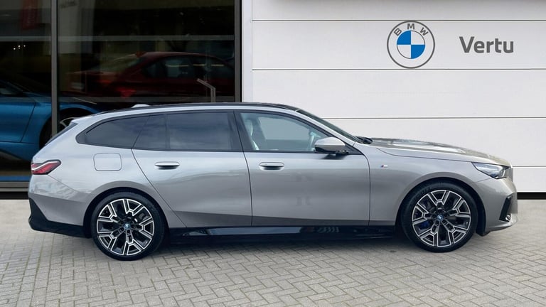 2025 BMW i5 250kW eDrive40 M Sport 84kWh 5dr Auto ESTATE ELECTRIC Automatic