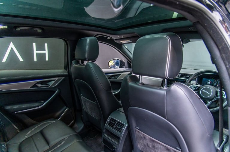 2021 Jaguar F-Pace 2.0 P250i R-Dynamic SE SUV 5dr Petrol Auto AWD Euro 6 (s/s) (250 ps) ESTATE Pe...