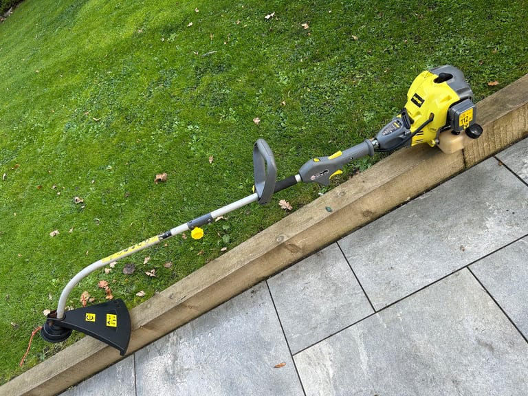 image for Challenge petrol strimmer 