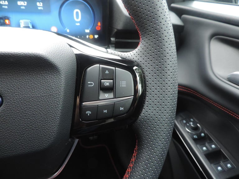  Ford Puma 1.0T EcoBoost MHEV ST-Line X DCT Euro 6 (s/s) 5dr Petrol/Electric Hybrid Automatic