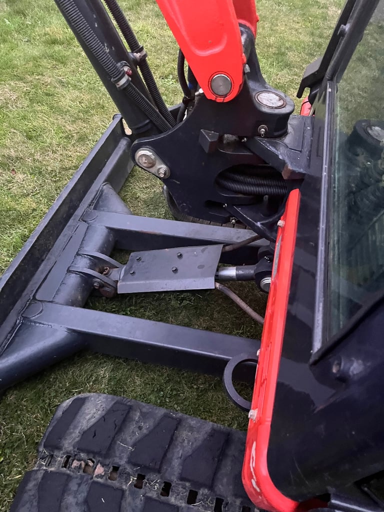 Kubota mini digger 