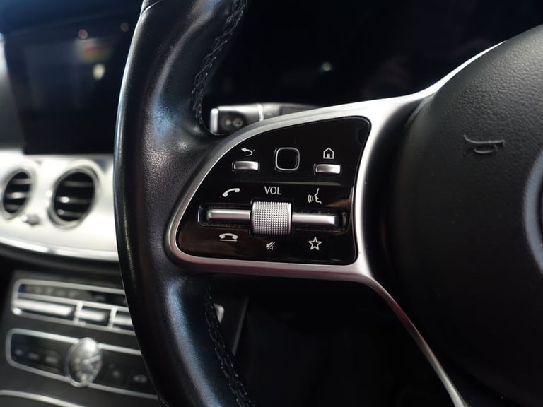 2019 Mercedes-Benz E-Class 2.0 E220d SE Saloon 4dr Diesel G-Tronic+ Euro 6 (s/s) (194 ps) Saloon ...