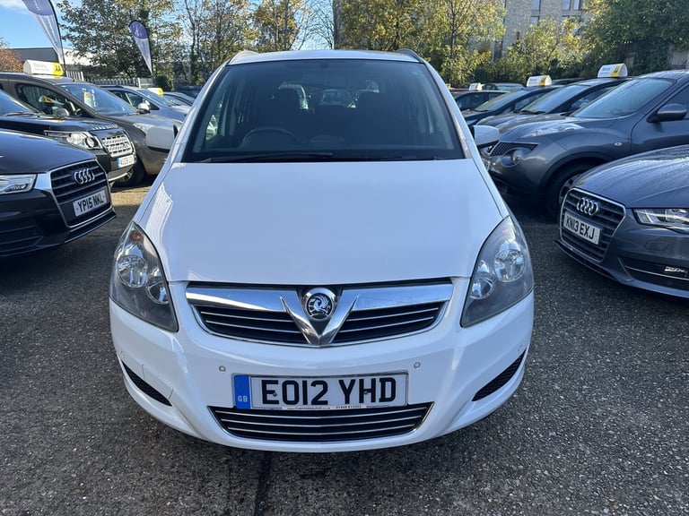 VAUXHALL ZAFIRA 1.6 16V Exclusiv 2012