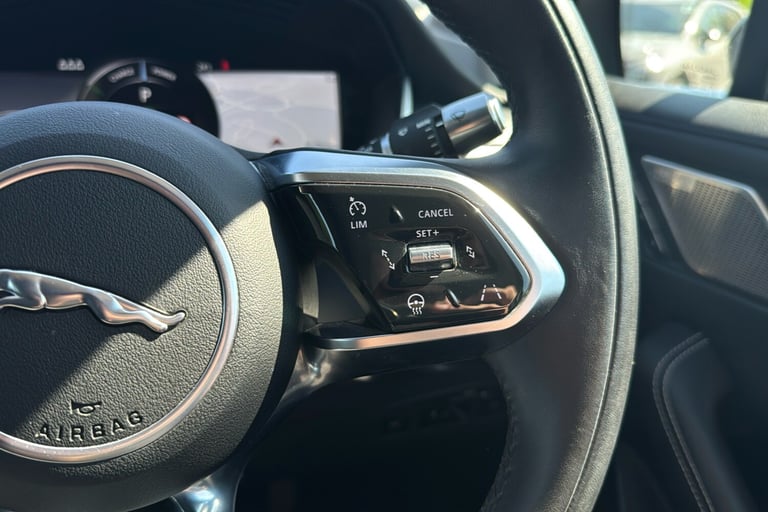  Jaguar I Pace 400 90kwh Hse Suv 5dr Electric Auto 4wd 400 Ps Electric