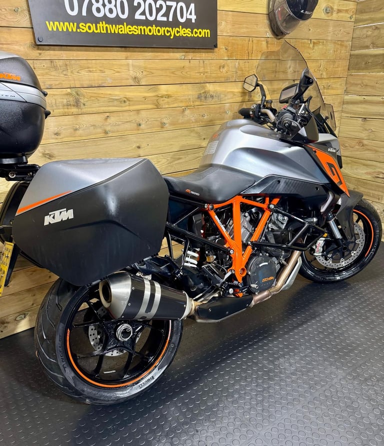 KTM 1290 Super Duke GT / 2016 model / covered 28.3k miles 