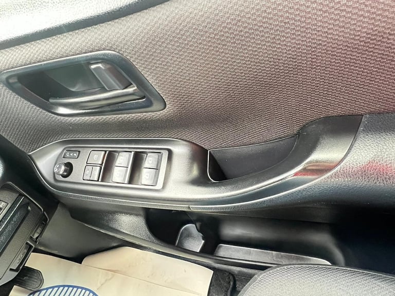 2019 Toyota Voxy Noah Hybrid 1.8 ZWR80 Auto Hybrid