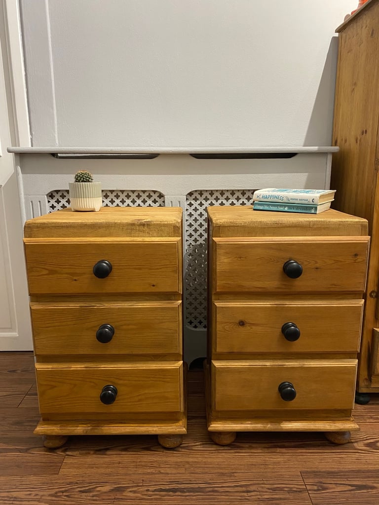 image for 2 pine bedside tables