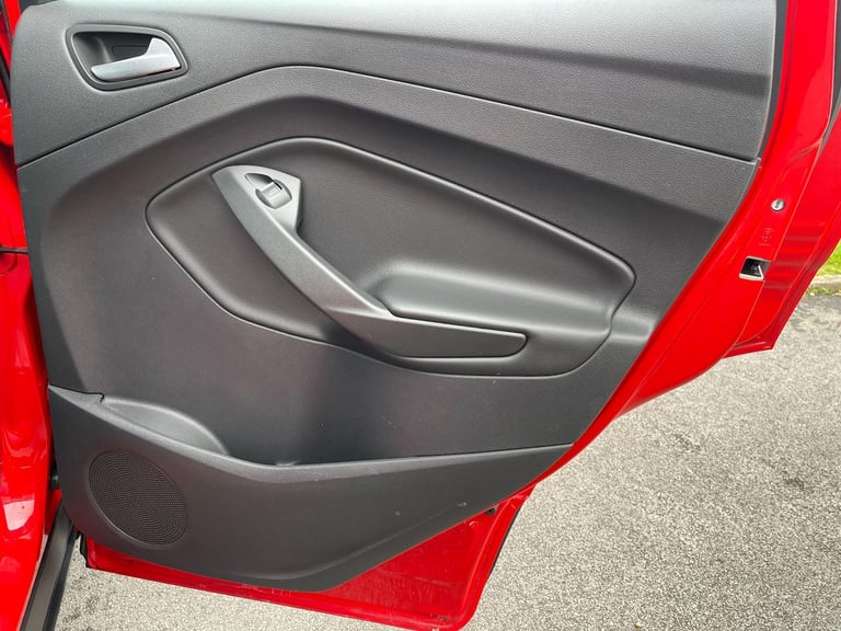 2018 Ford Kuga 2.0 TDCi EcoBlue Zetec AWD Euro 6 (s/s) 5dr HATCHBACK Diesel Manual