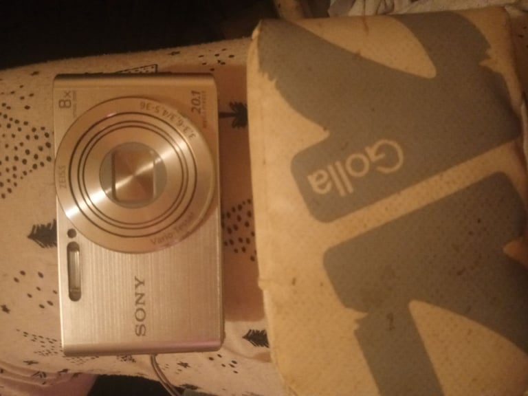 Sony Zeiss camera