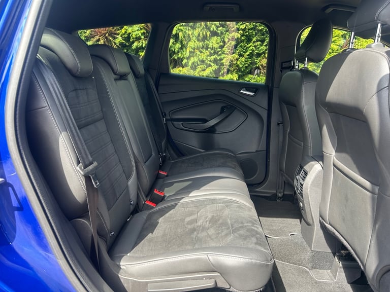 2017 Ford Kuga 2.0 TDCi 180 ST-Line 5dr HATCHBACK Diesel Manual