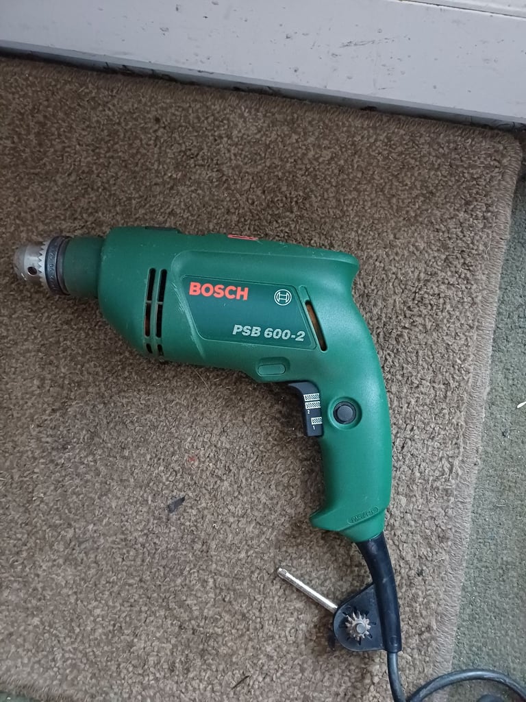 BOSCH 600W HAMMER DRILL VGC £15 NO OFFERS DARWEN BB3 0DU 