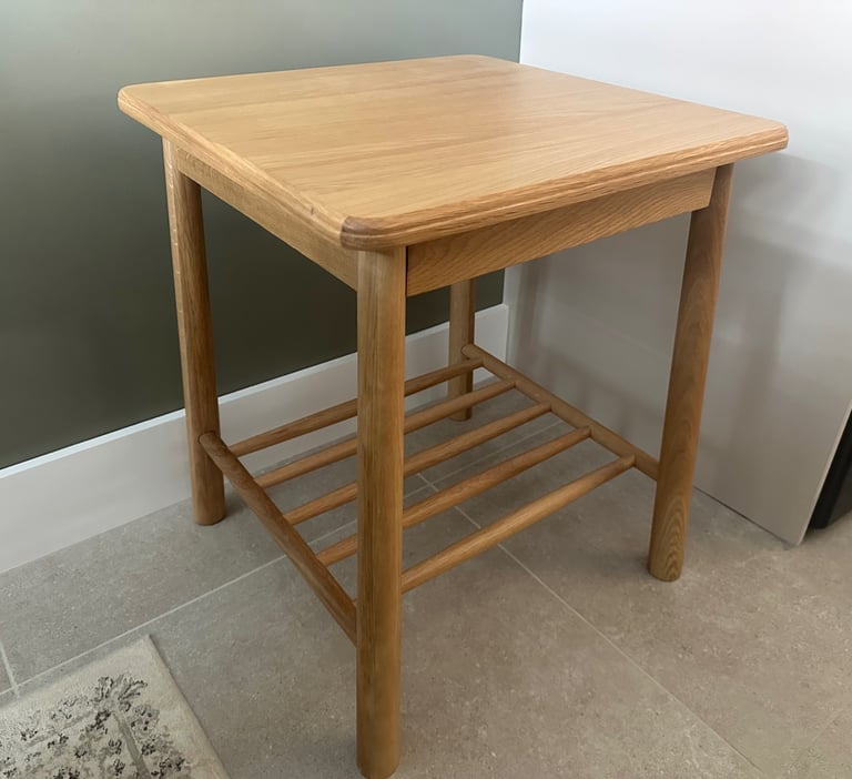 Oak Bedside/Side Table - Robert Dyas - Almost New