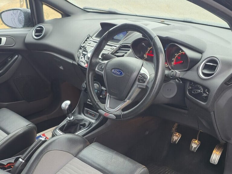 2015 Ford Fiesta T EcoBoost ST-3 Hatchback Petrol Manual