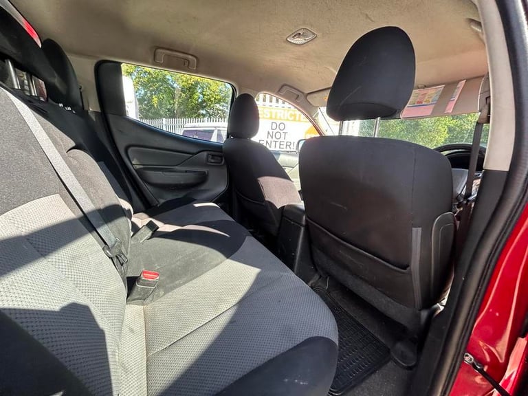 2019 Mitsubishi L200 L200 4Life DI-D 4x4 DIESEL Manual