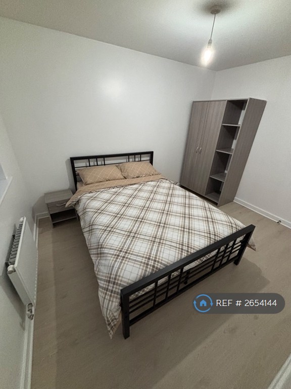 1 bedroom in Fallow Road, Rothwell, Kettering, NN14 (#2654144)
