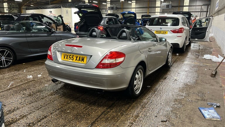 2006 Mercedes-Benz SLK 2006 SLK 200K 2dr Tip Auto CONVERTIBLE FULL LEATHER FULL SERVICE HISTORY C...