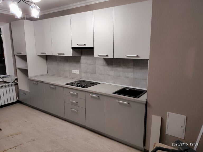 image for New.KITCHEN UNITS READY ASSEMBLED 18mm Gloss or Matt 18mm. Free delivery on orders over £500