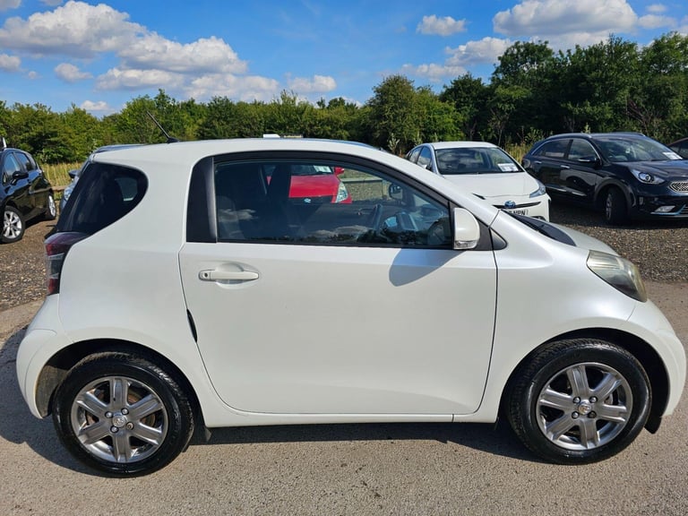 image for 2009 Toyota IQ 1.0 VVT-i 2 Multidrive Euro 4 3dr HATCHBACK Petrol Automatic