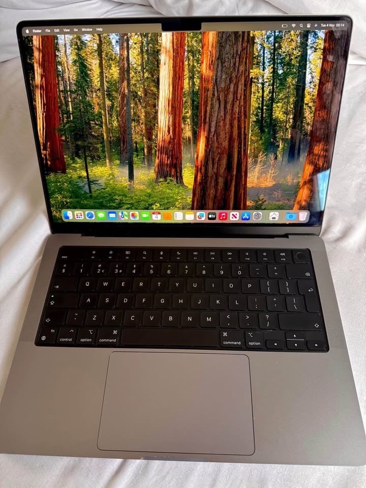 Apple MacBook Pro 14-inch (2023, M2 Pro / 16GB / 512GB SSD) - Excellent Condition, No Charger