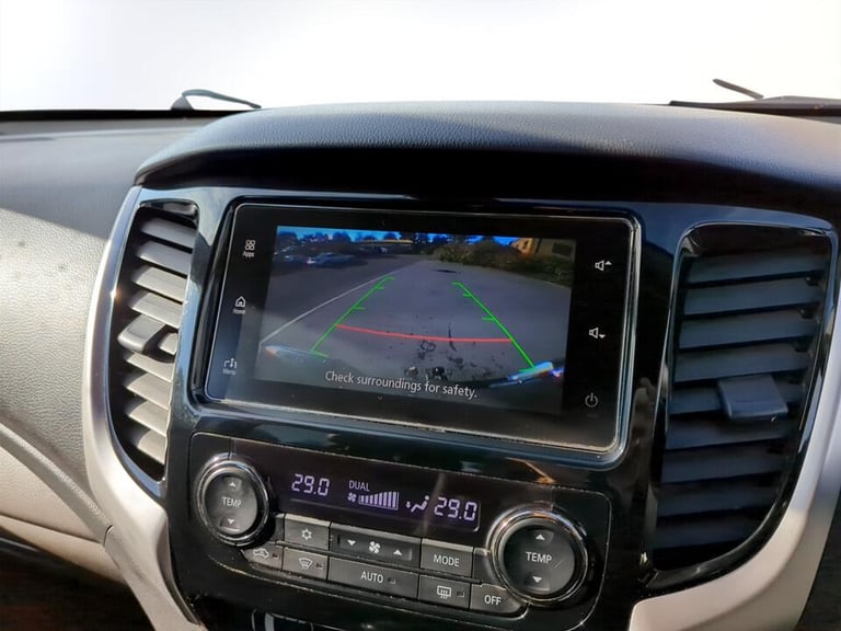 2018 Mitsubishi L200 Double Cab DI-D 178 Barbarian 4WD PICK UP DIESEL Manual