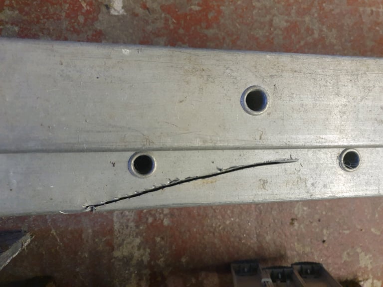 Aluminium double ladder 