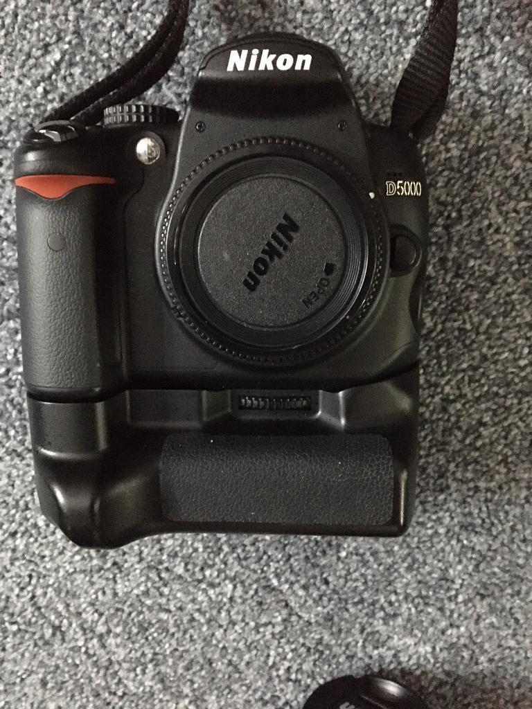 Nikon D5000 DSLR Kit | in West Calder, West Lothian | Gumtree