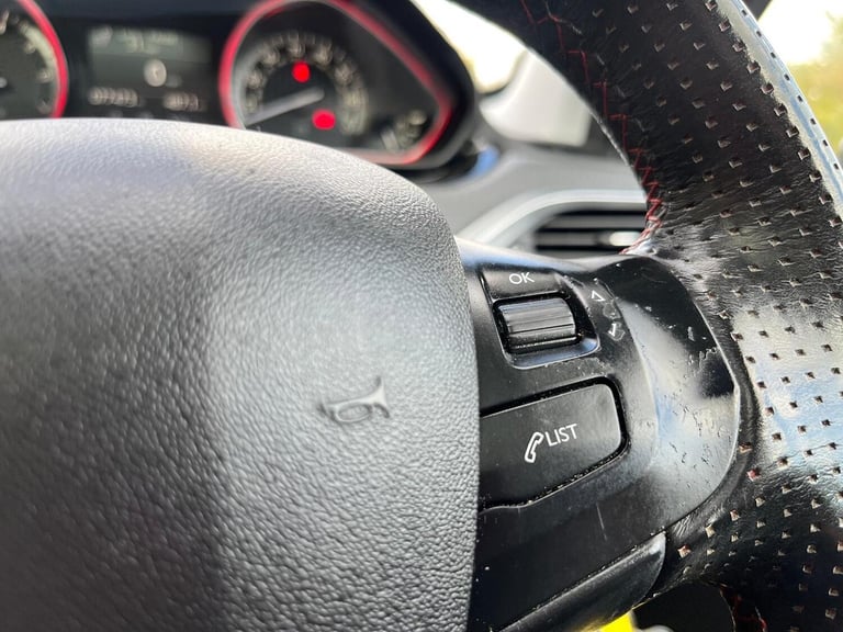PEUGEOT 2008 1.2 PureTech GPF GT Line 2019