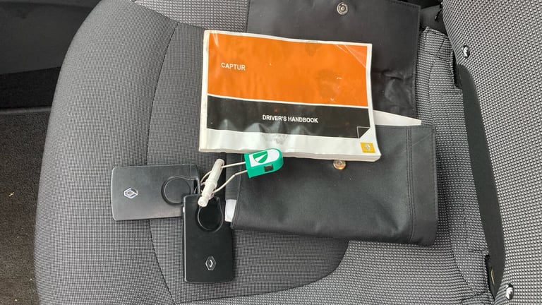 2014 Renault Captur 1.5 dCi 90 Dynamique S MediaNav Energy 5dr Diesel Hatchback Hatchback Diesel ...