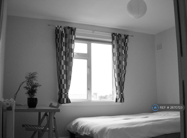 3 bedroom flat in Cameron House Avenue, Edinburgh, EH16 (3 bed) (#2670723)