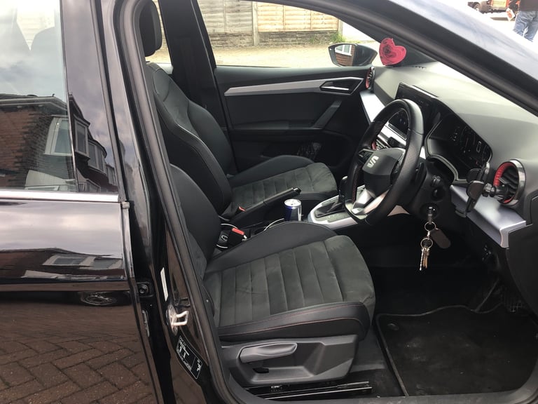 Seat, ARONA, Hatchback, 2024, Semi-Auto, 999 (cc), 5 doors