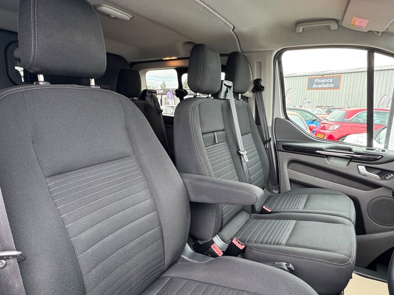 2022 Ford Transit Custom Ford Transit Custom 2.0 320 Limited  Crew Cab  Low