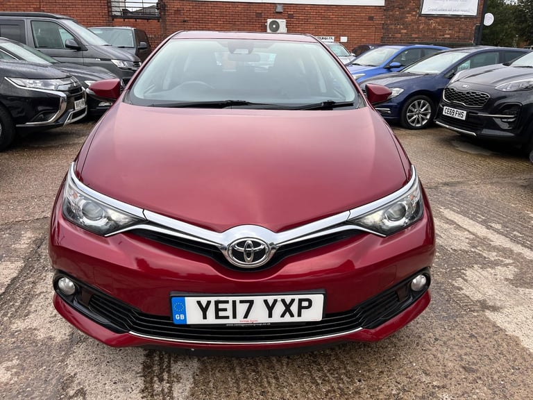 2017 Toyota Auris 1.6 D-4D Business Edition Euro 6 (s/s) 5dr (Safety Sense) HATCHBACK Diesel Manual