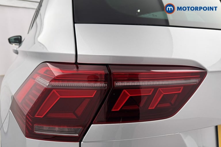 2021 Volkswagen Tiguan 1.5 TSI 150 Elegance 5dr DSG ESTATE PETROL Automatic