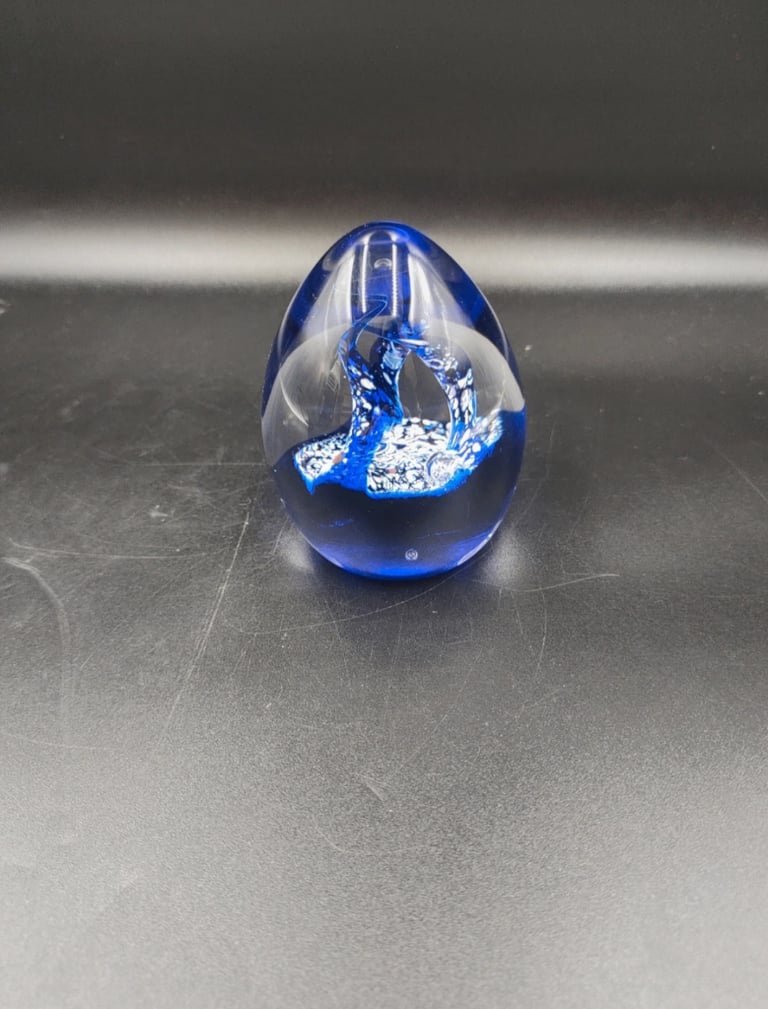 Damaged Caithness Scotland Deja Vu Paperweight