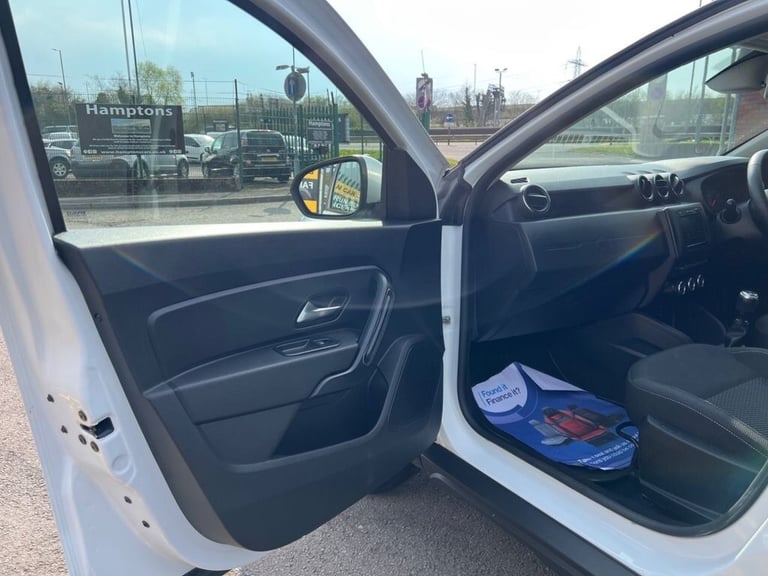 2019 Dacia Duster 1.6 SCe Comfort SUV 5dr Petrol Manual Euro 6 (s/s) (115 ps) HATCHBACK Petrol Ma...