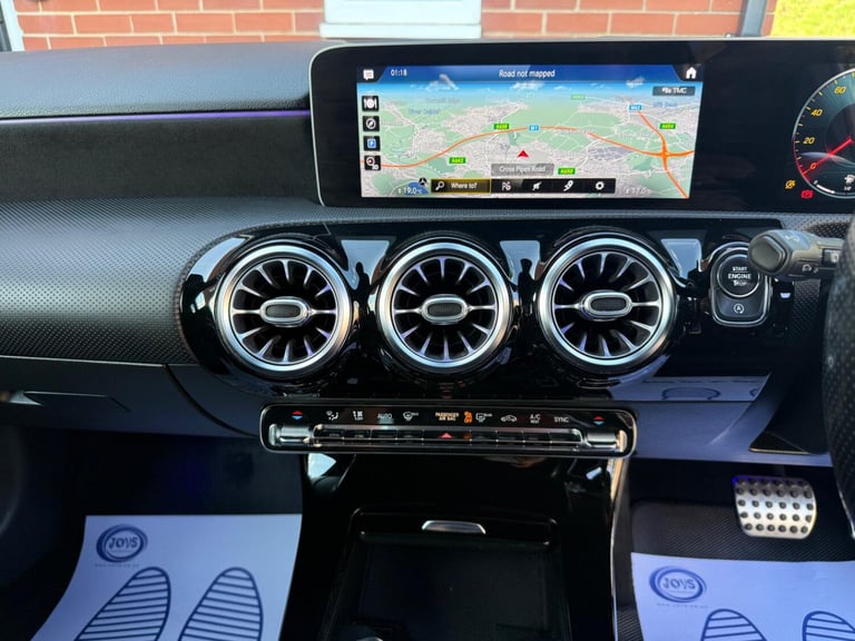 MERCEDES-BENZ A CLASS 1.3 A180 AMG Line 2019