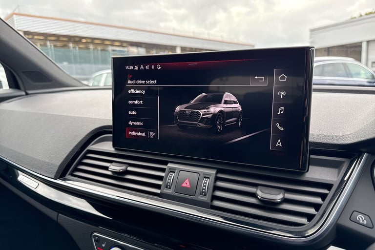 2022 Audi Q5 Edition 1 40 TDI quattro 204 PS S tronic SUV DIESEL Automatic