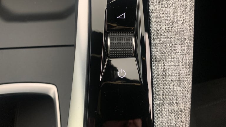 2024 Peugeot 3008 73kWh GT SUV 5dr Electric Auto (210 ps) SUV Electric Automatic