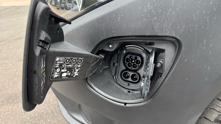 2024 Mercedes-Benz Vito 85kW 66kWh Progressive Panel Van L2 Auto 115PS PANEL VAN Electric Automatic