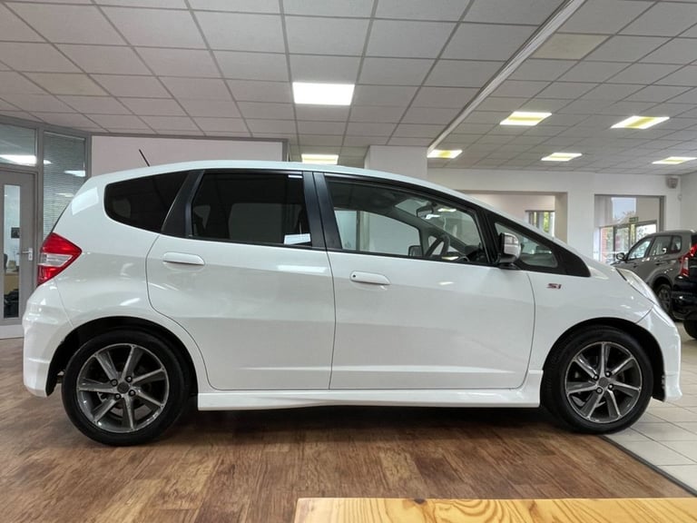 2012 Honda Jazz 1.4 i-VTEC Si Hatchback 5dr Petrol Manual Euro 5 (99 ps) Hatchback Petrol Manual