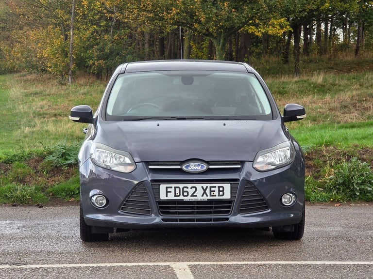 2013 Ford Focus 1.6 TDCi Zetec Euro 5 (s/s) 5dr Hatchback Diesel Manual