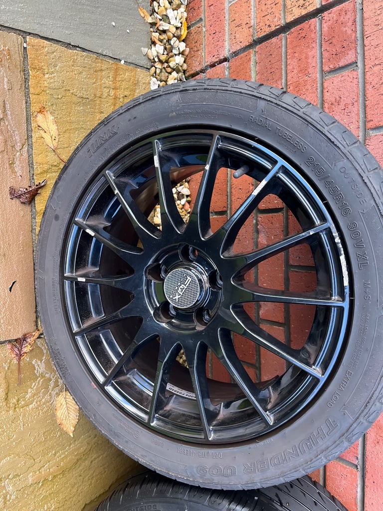 Fox Alloy Wheels - 16 - Black