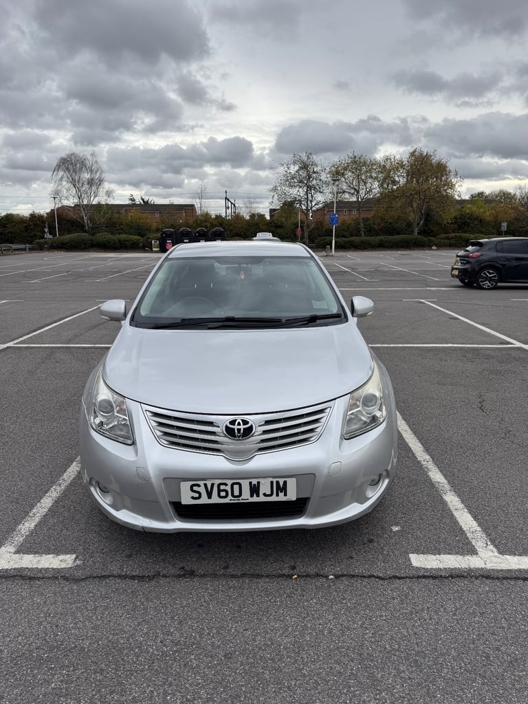 Toyota, AVENSIS, Saloon, 2010, Manual, 1798 (cc), 4 doors