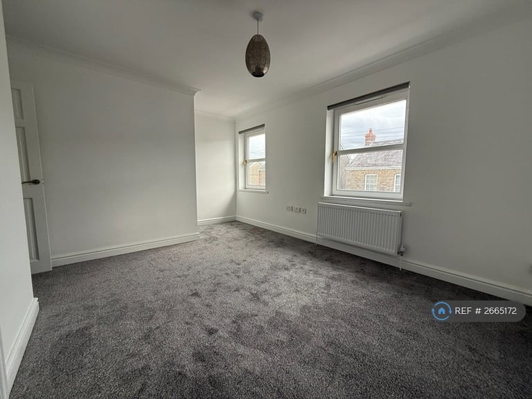 3 bedroom house in Grove Road, Pontardawe, Swansea, SA8 (3 bed) (#2665172)