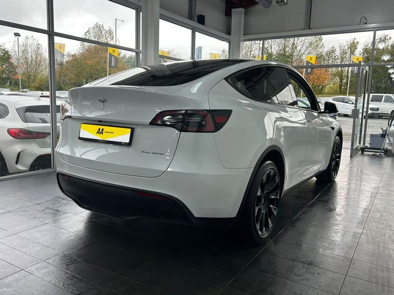 2022 Tesla Model Y (Dual Motor) Long Range SUV 5dr Electric Auto 4WDE (384 bhp) 1 OWNER MPV ELECT...