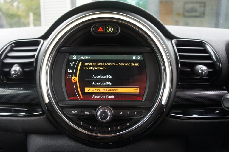2018 MINI Clubman 1.5 Cooper Black Pack 6dr Auto ESTATE Petrol Automatic